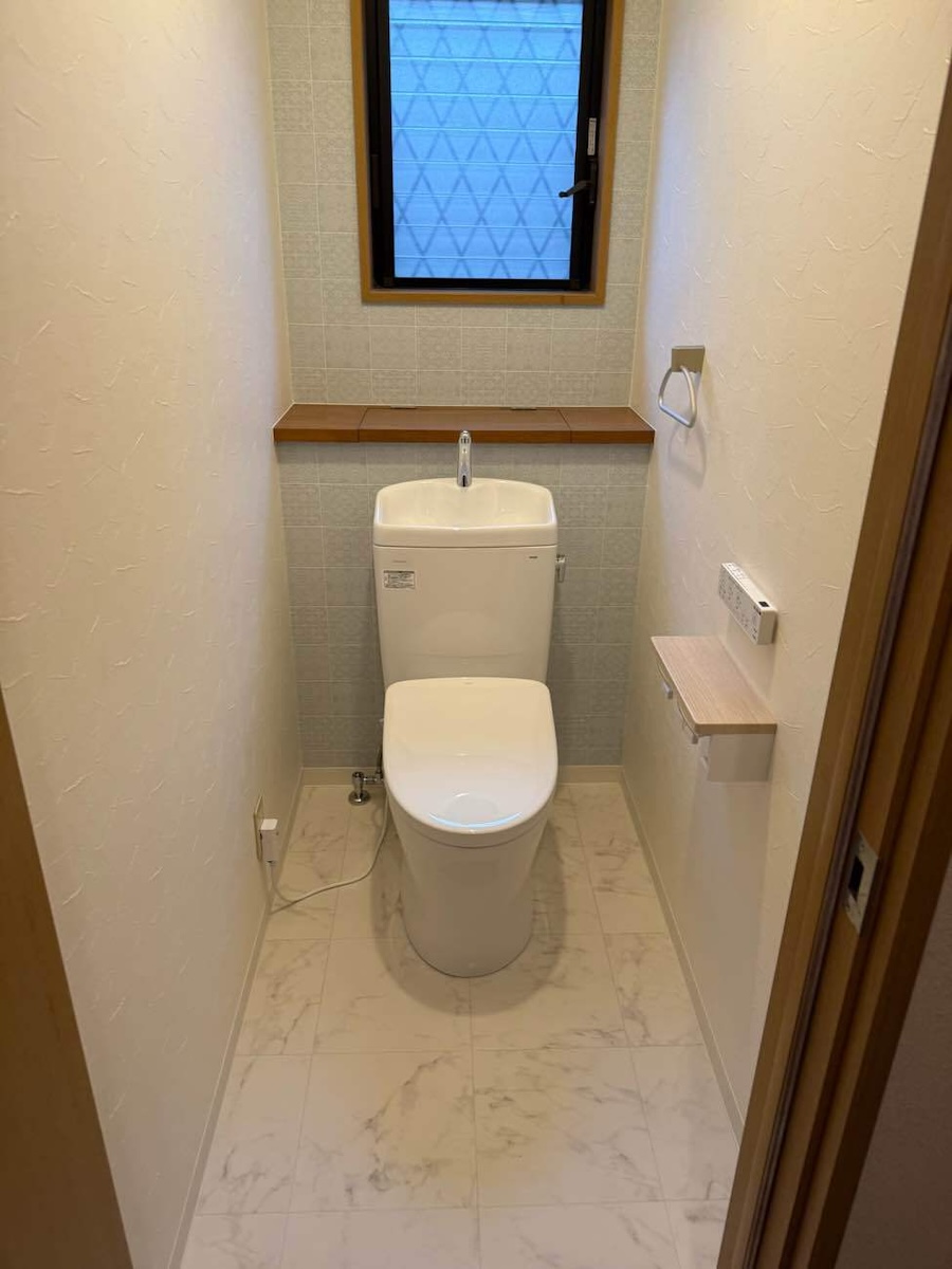 岡山県小田郡・K様邸｜TOTOピュアレストQRで清潔＆快適に！半日で完成するトイレリフォーム